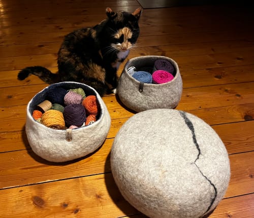 Customer photo review of Personalisierte Labels mit Chicago Screws - Kunstleder-Label mit Schrauben