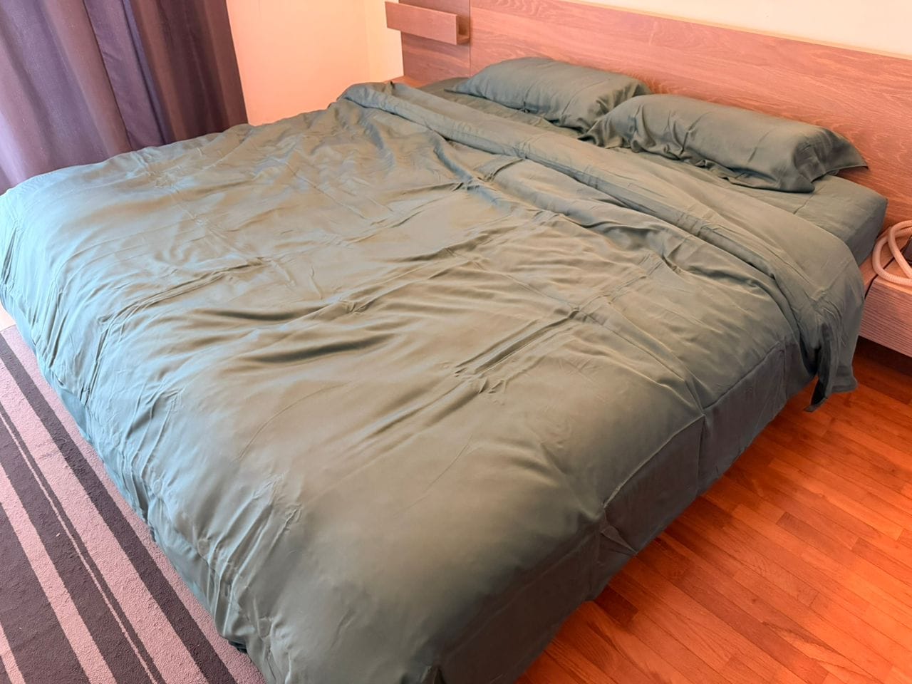 Customer photo review of Hardy Amies COOLING TENCEL™ Solid Colour 1200 Thread Count 5pcs Set