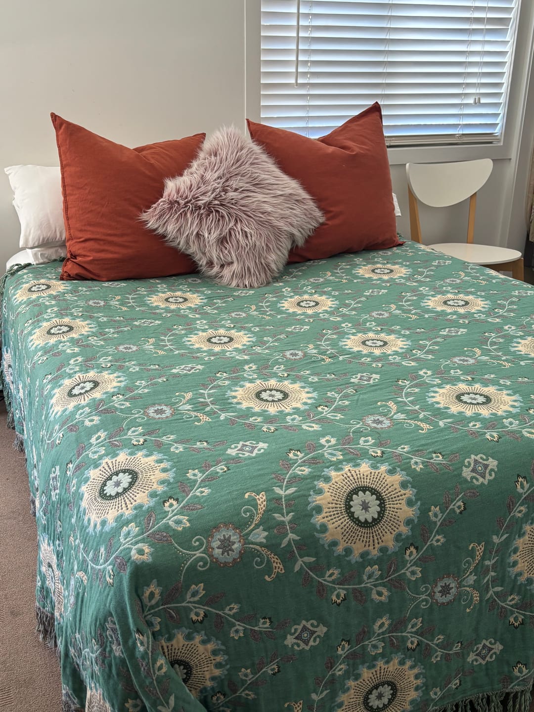Customer photo review of Four Layers Cotton Queen Blanket 100% cotton bedcover Sofa Blanket