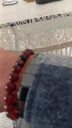 Juvira Hematit Bileklik için fotoğraflı müşteri yorumu