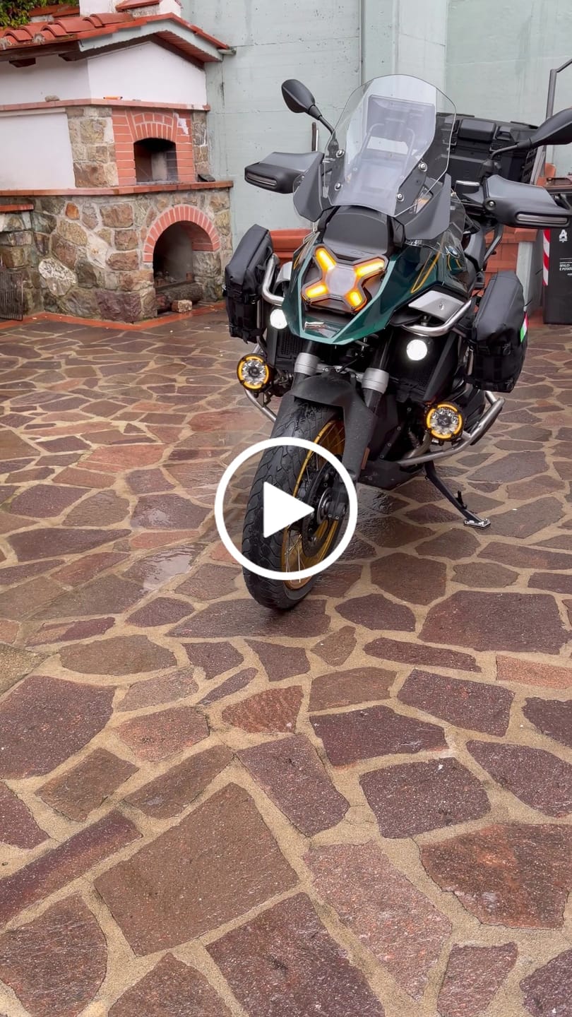 Customer video review of Crash Bar System for BMW R1300GS and R1300GS Adventure