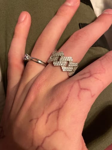 Customer photo review of GL High Jewelry VVS Moissanite Ring Men's Rock Diamond Hip Hop Ring