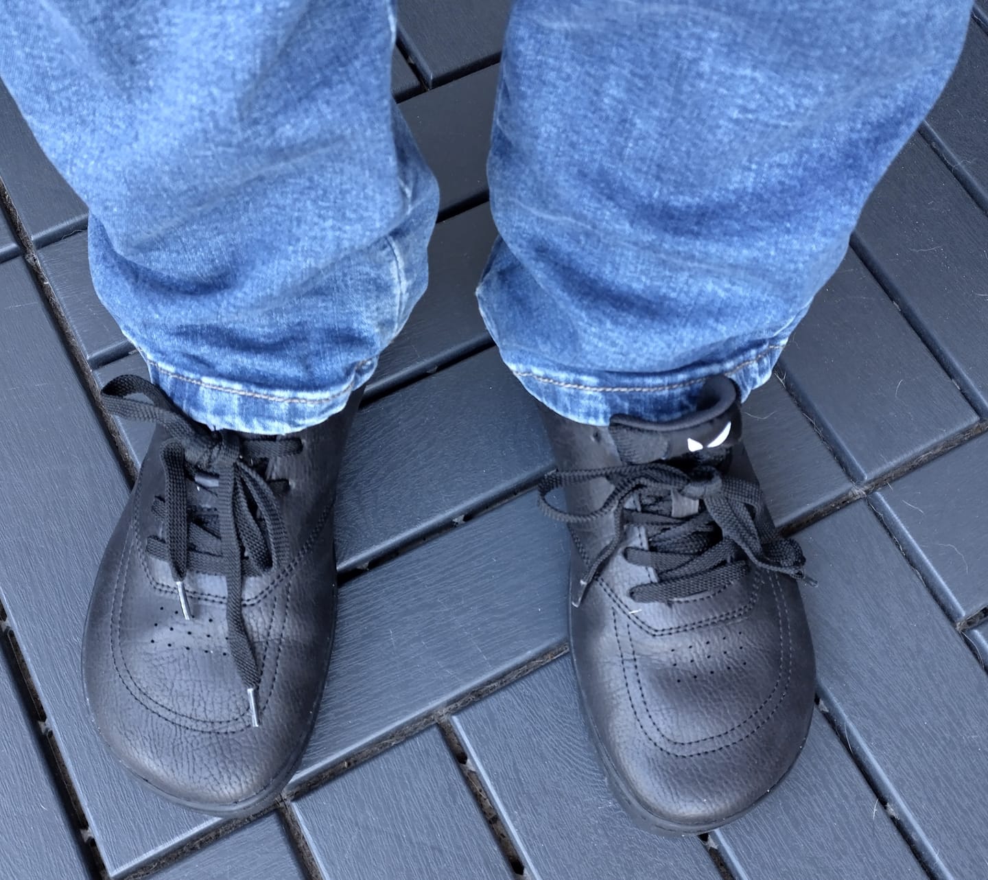 Customer photo review of Vaistoa Katu 2 -paljasjalkasneakerit