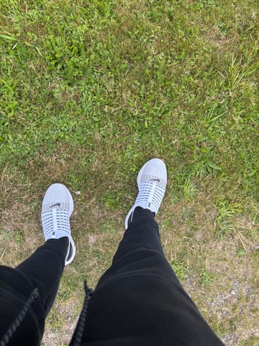 Customer photo review of Nike React Phantom Run Flyknit 2 Oreo