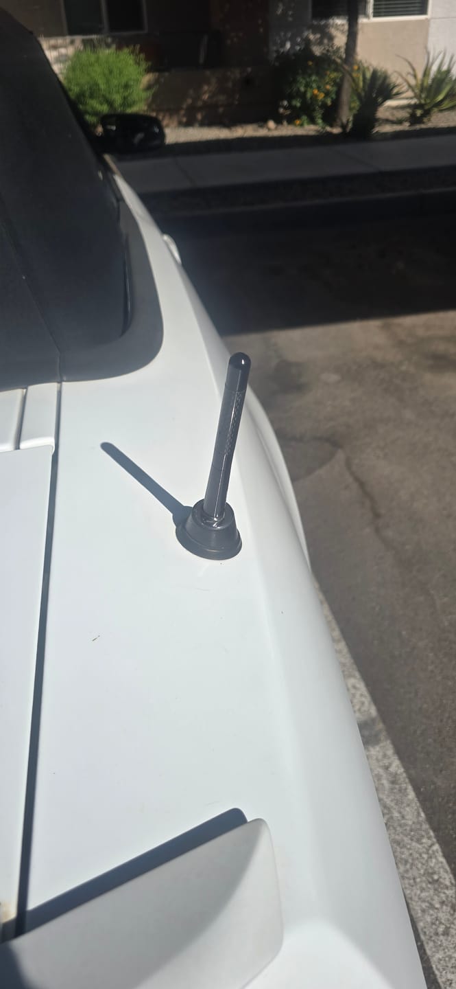 Customer photo review of 80Eighty® Carbon Antenna