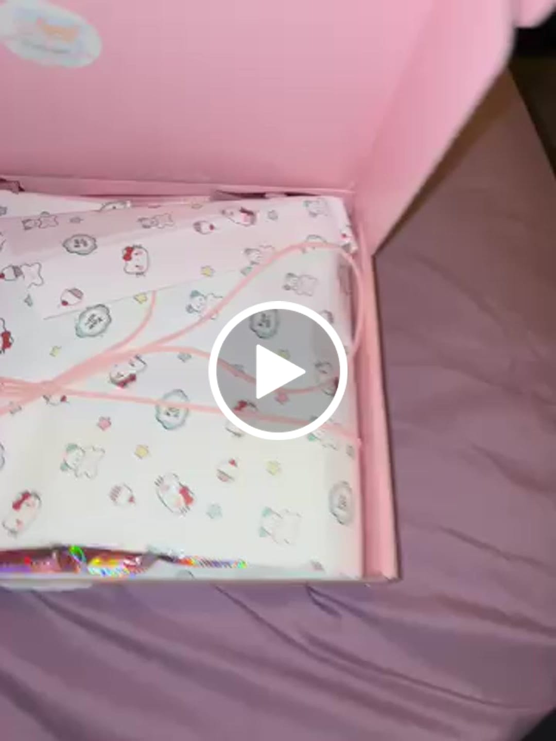 Customer video review of Bracelets Lucky Bags (Random shipment, no style specified)