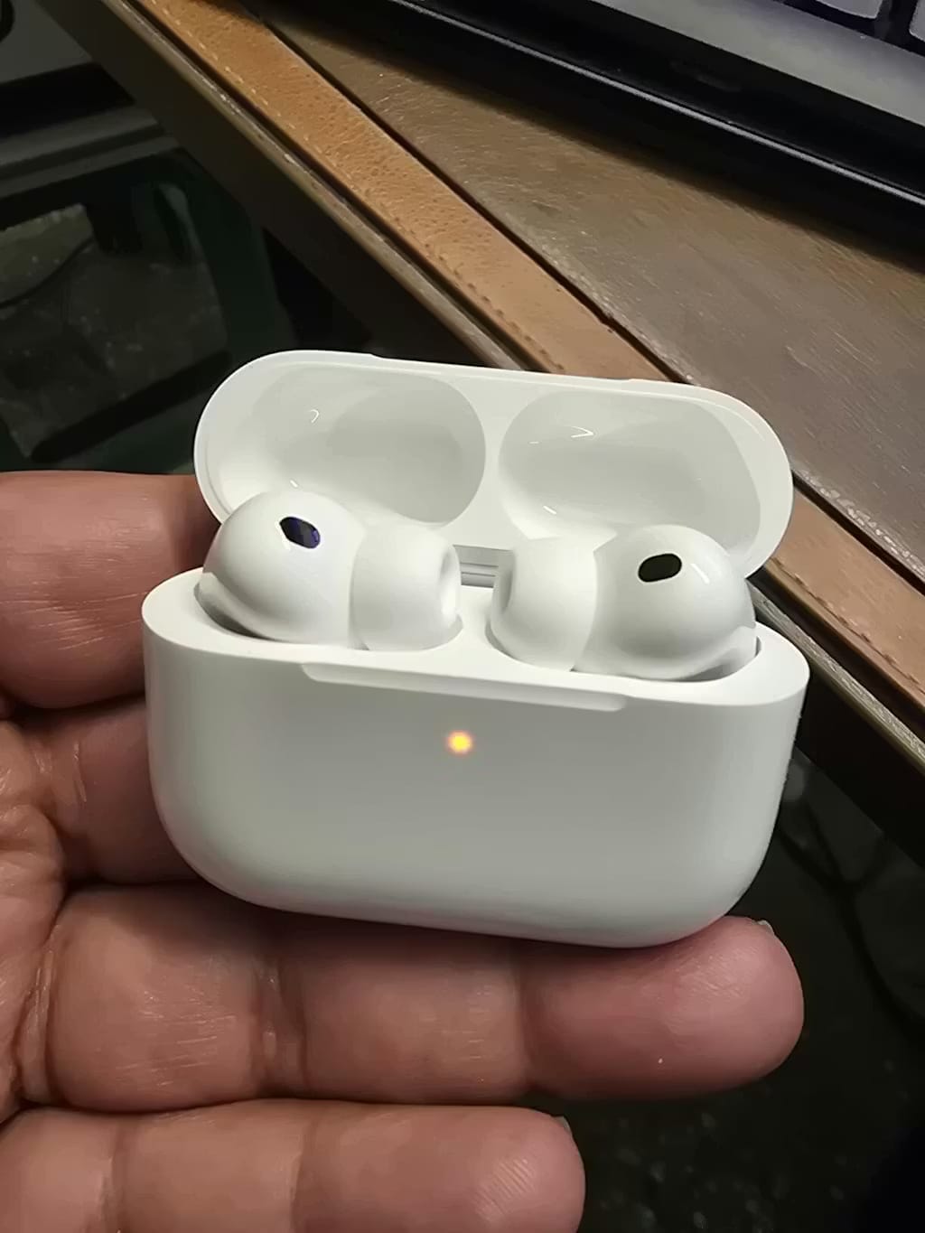 Customer photo review of Sugarpods Pro 3 - USA Quality (PopUP Window + 6 Months Warranty)- Type C