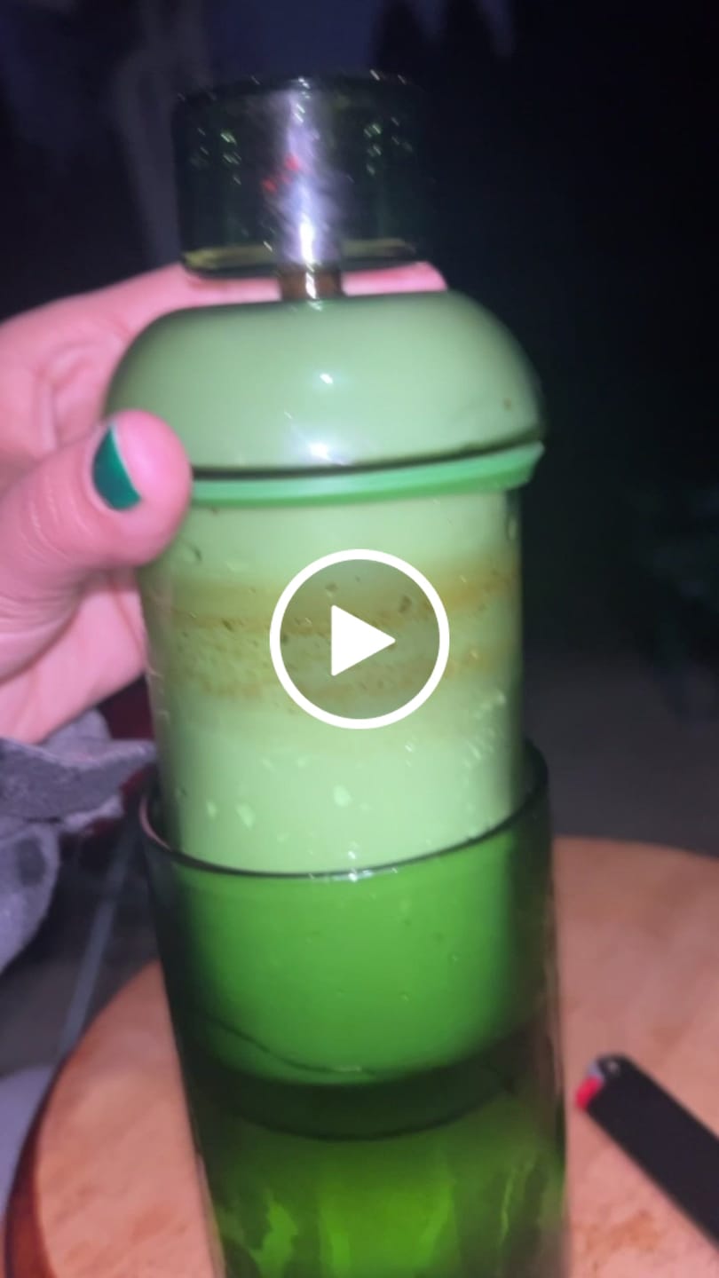 Customer video review of Vesper Gravity Bong