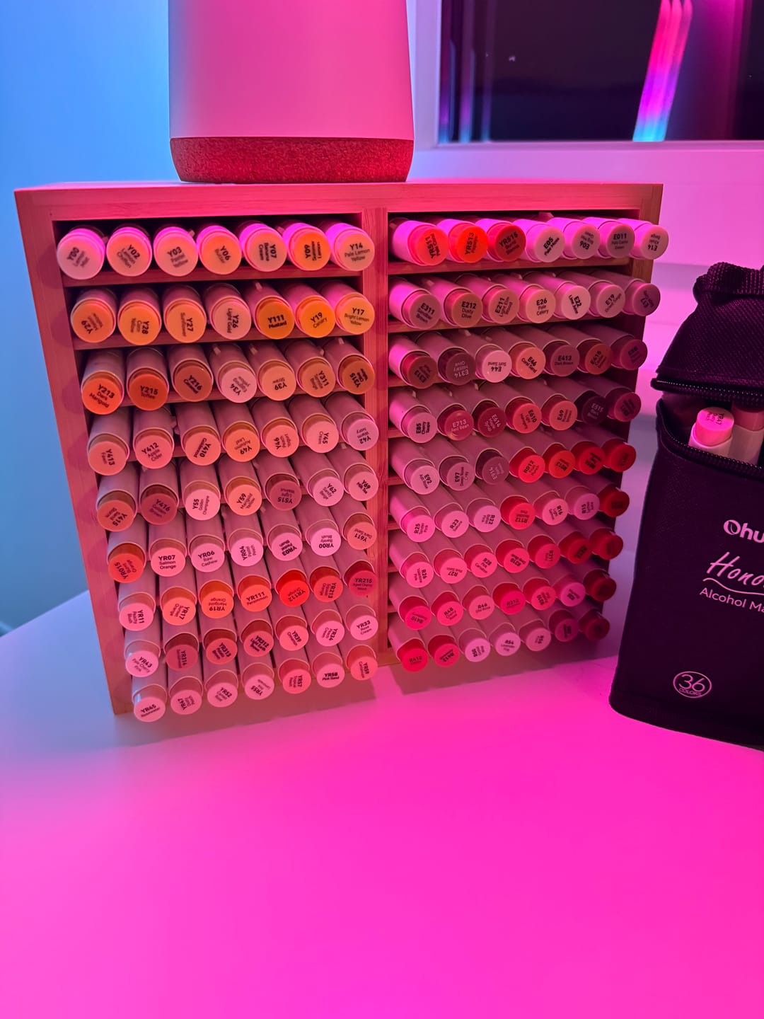Customer photo review of Ohuhu Bamboo Marker Organizer (Europe Only)