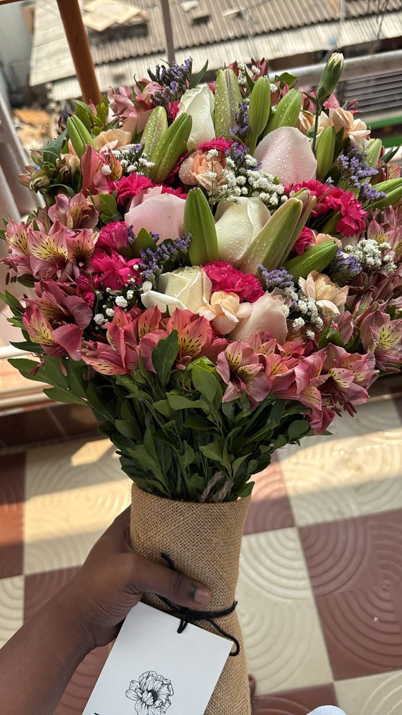 Customer photo review of Flourishing Opulence