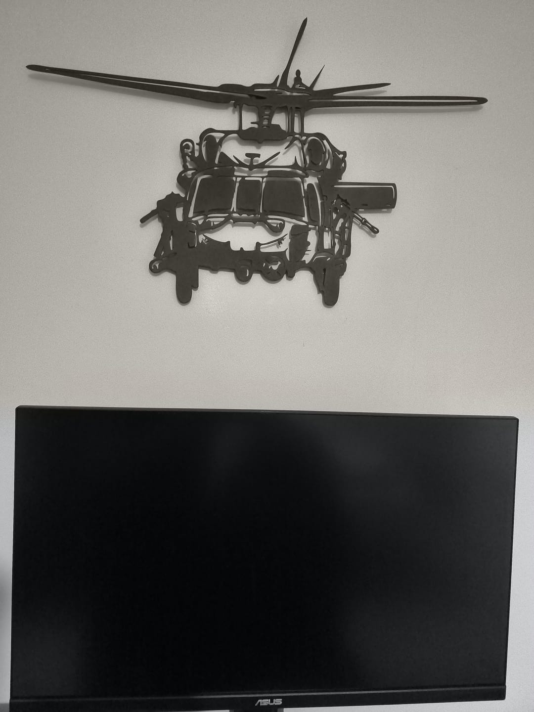 Customer photo review of UH-60 Black Hawk Helikopter – Metal Duvar Dekoru