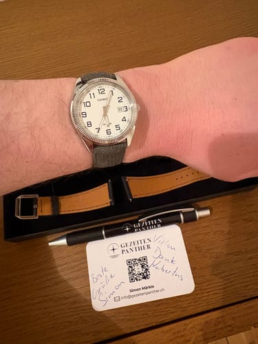 Customer photo review of Panthera Canvas – Uhrenarmband