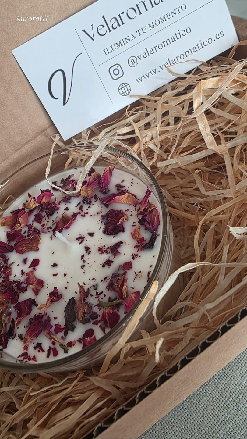 Customer photo review of Vela aromática personalizada