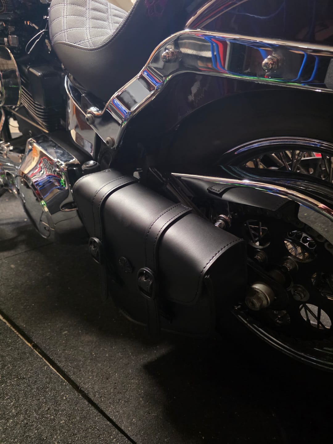 Customer photo review of 3L - Dark Age Plain Leather Motorcycle Swing arm Bag For Harley Softail