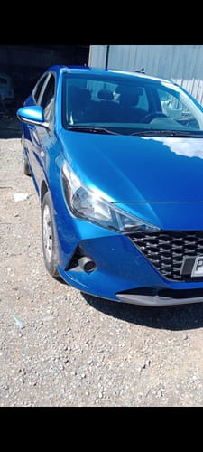 Customer photo review of Cubre Chapa Capot 21-> Original All New Accent 86361H6500