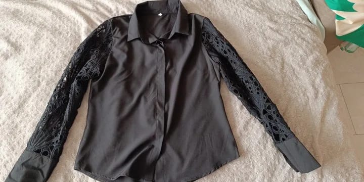 Customer photo review of Vina Chiffon Long Sleeve Top