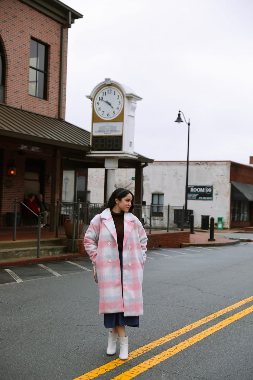 Customer photo review of Nordic Women's Oversized Trench Coat