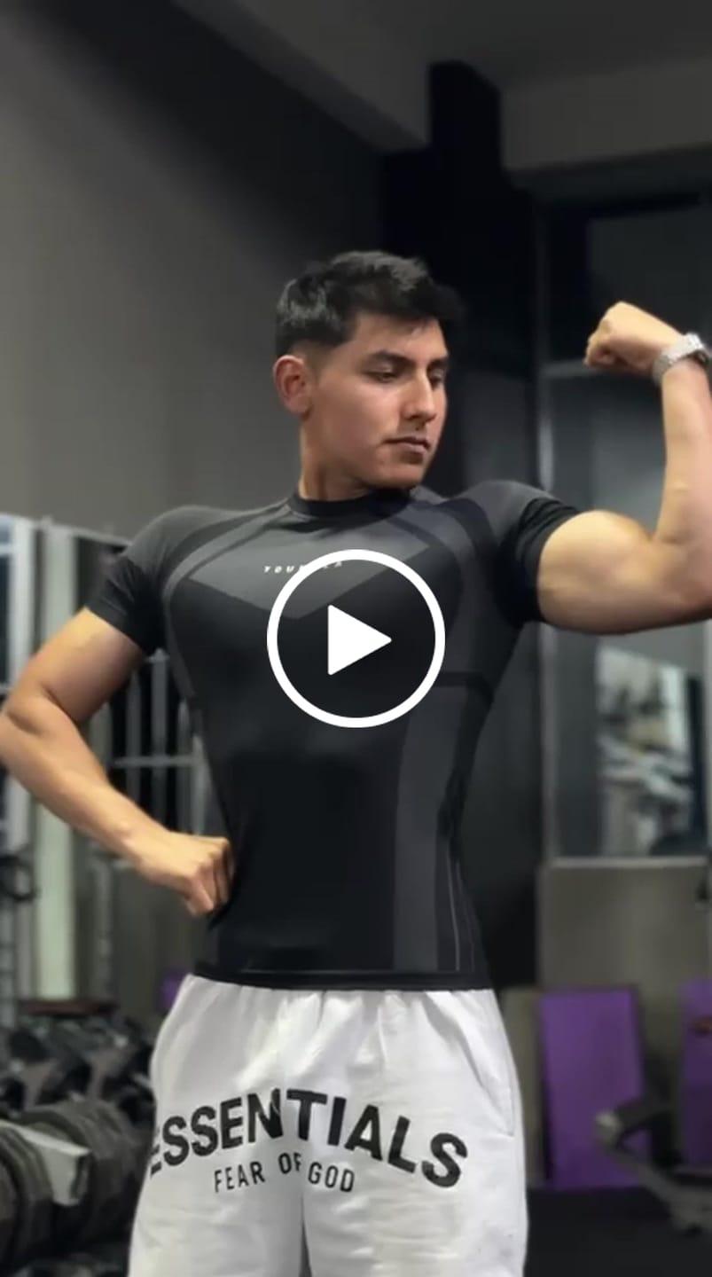 Customer video review of 4294 - Apex Compression Tees
