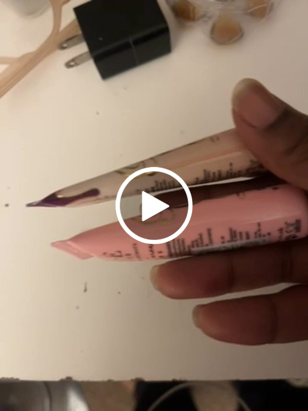 Customer video review of P. Louise Coloured Base