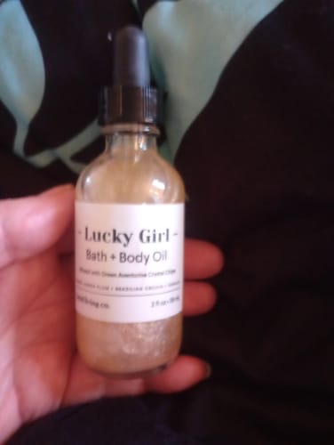 Customer photo review of Lucky Girl Bath & Body Oil