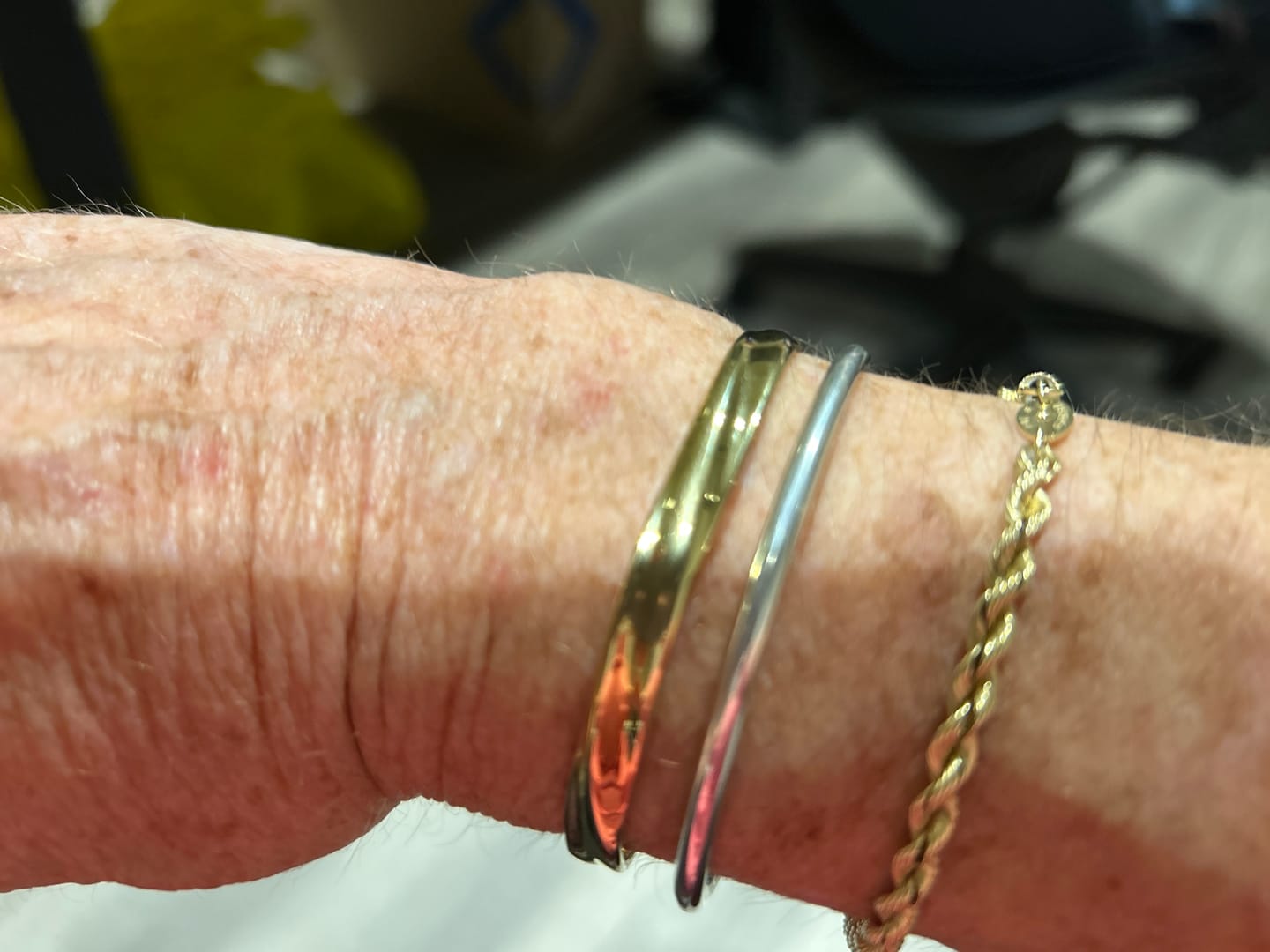 Customer photo review of Twisted Unisize Cuff