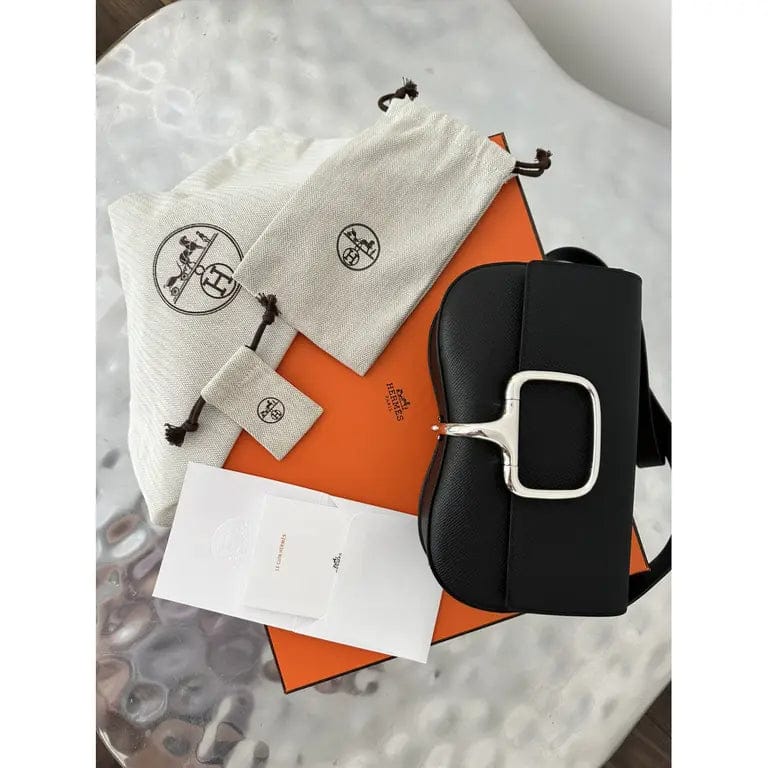 Customer photo review of D*lla Cav*ller*a El*n Bag