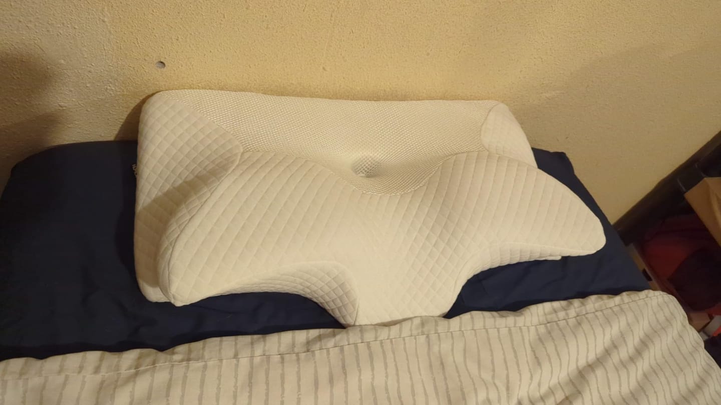 Customer photo review of Almohada Cervical Anti Ronquidos + Funda Almohada Gratis Regalo