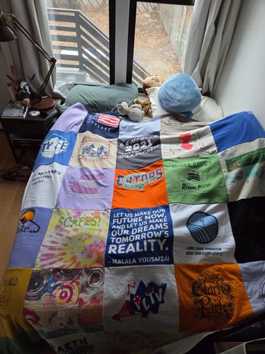 Customer photo review of Classic T-Shirt Blanket