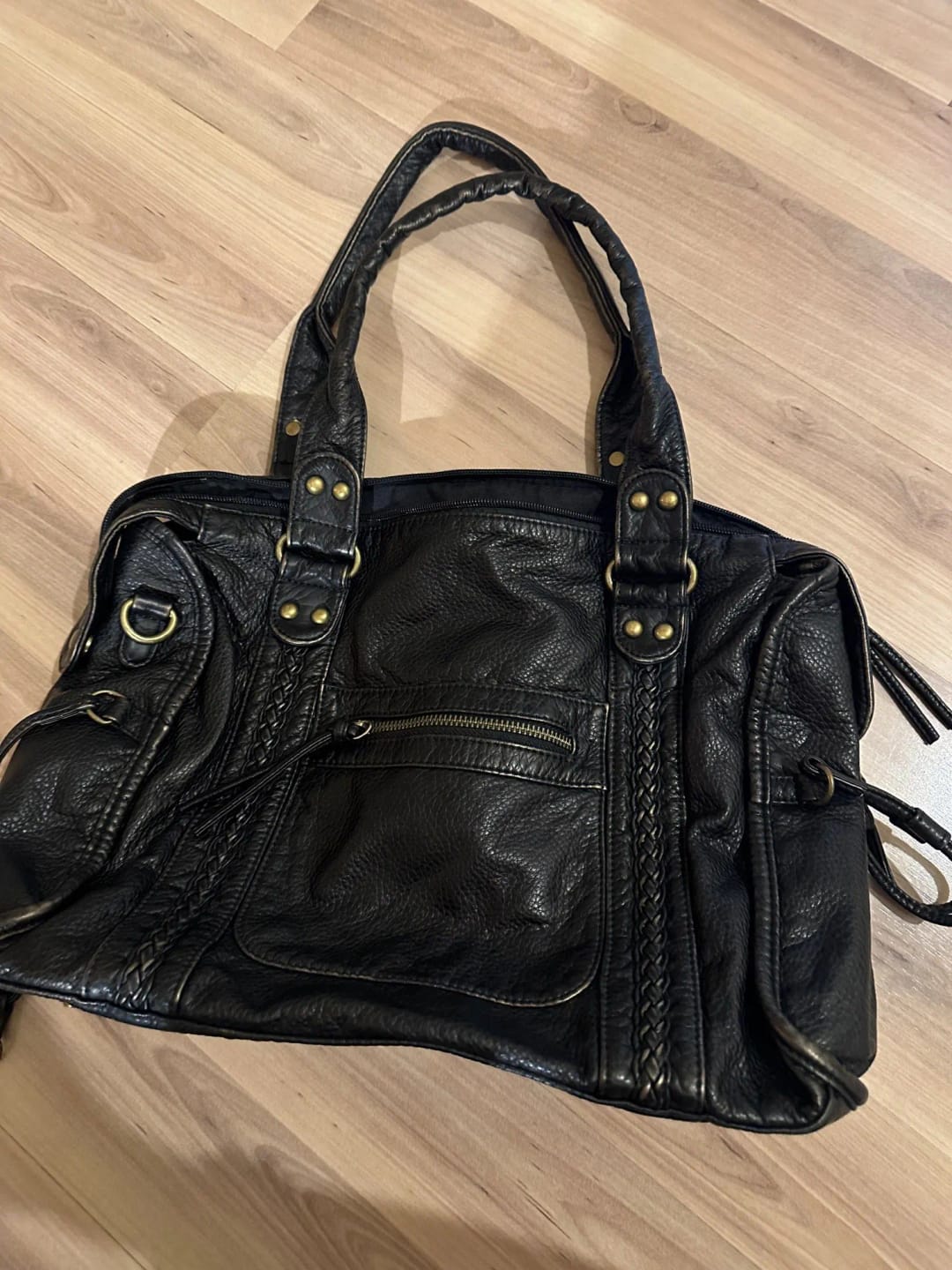 Customer photo review of Matilda Shoulder Bag
