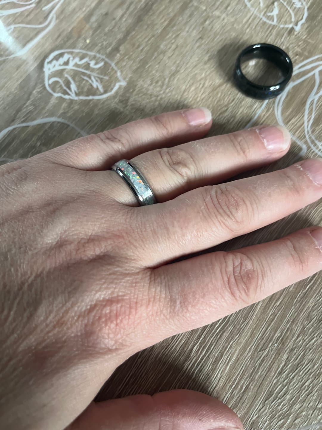 Customer photo review of Bague "Pureté Multicolore" - Tungstène
