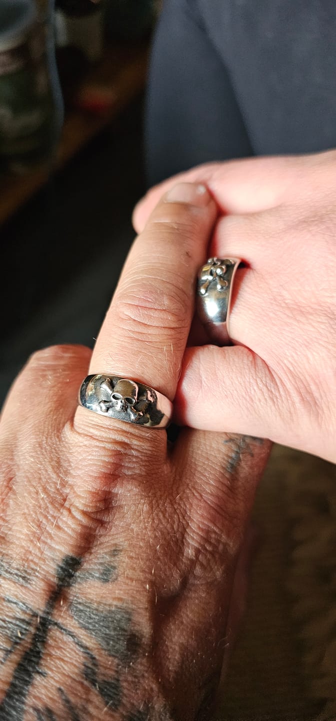 Customer photo review of CROSSBONE.