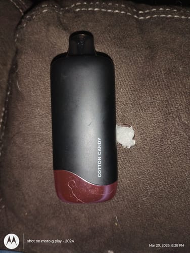Customer photo review of Cotton Candy CBD Vape