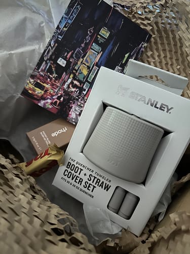 Customer photo review of Stanley Quencher Boot and Straw Cover Set (Ash) - disponivel em Portugal