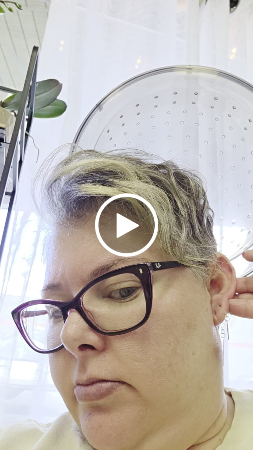 Customer video review of Gold Rimmed Cross Dangles