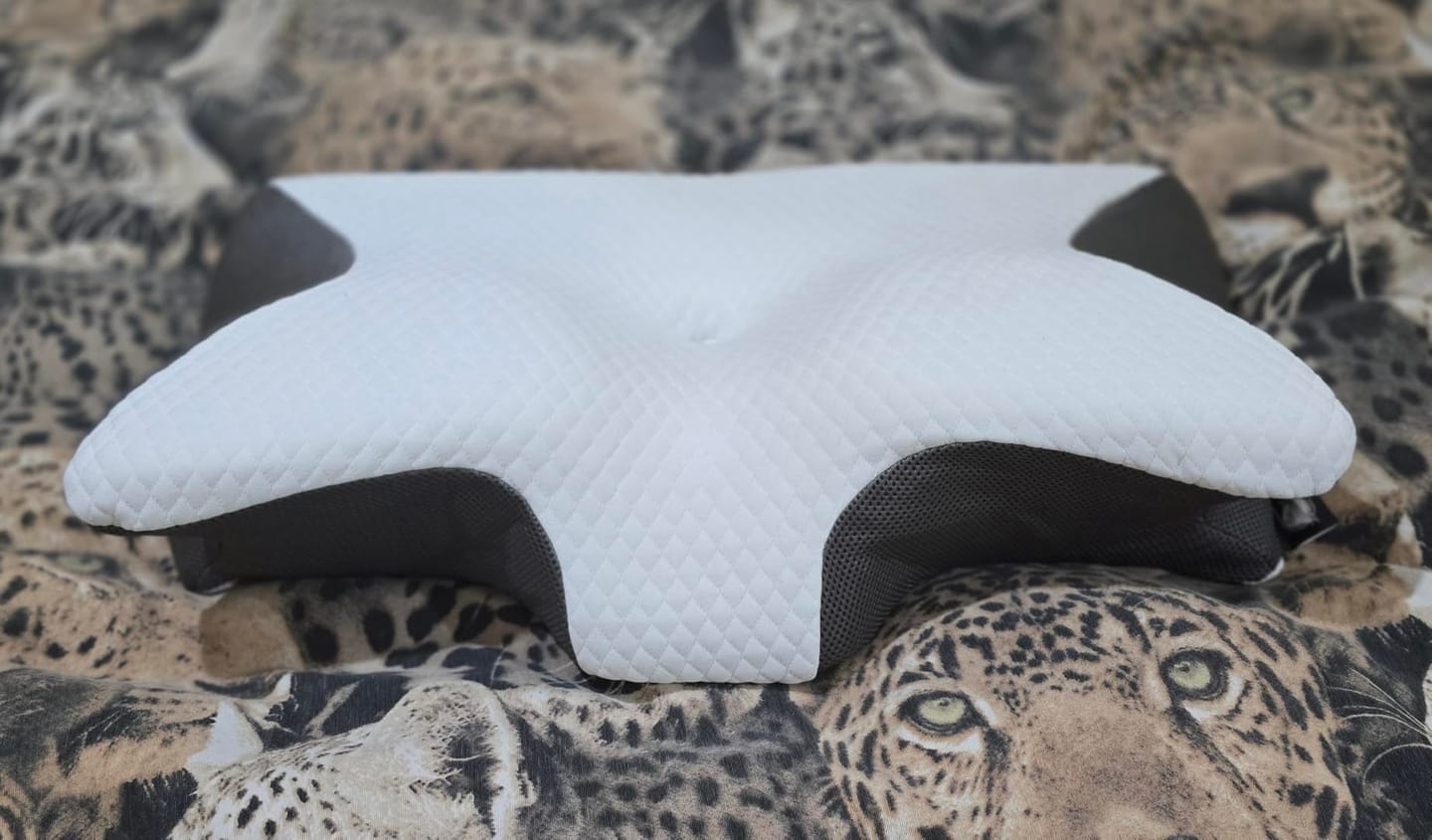 Customer photo review of Almohada Cervical Anti Ronquidos + Funda Almohada Gratis Regalo