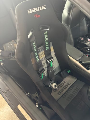 Customer photo review of Bride Vios III Low Max Style Gradation Bucket Seat - Fixed