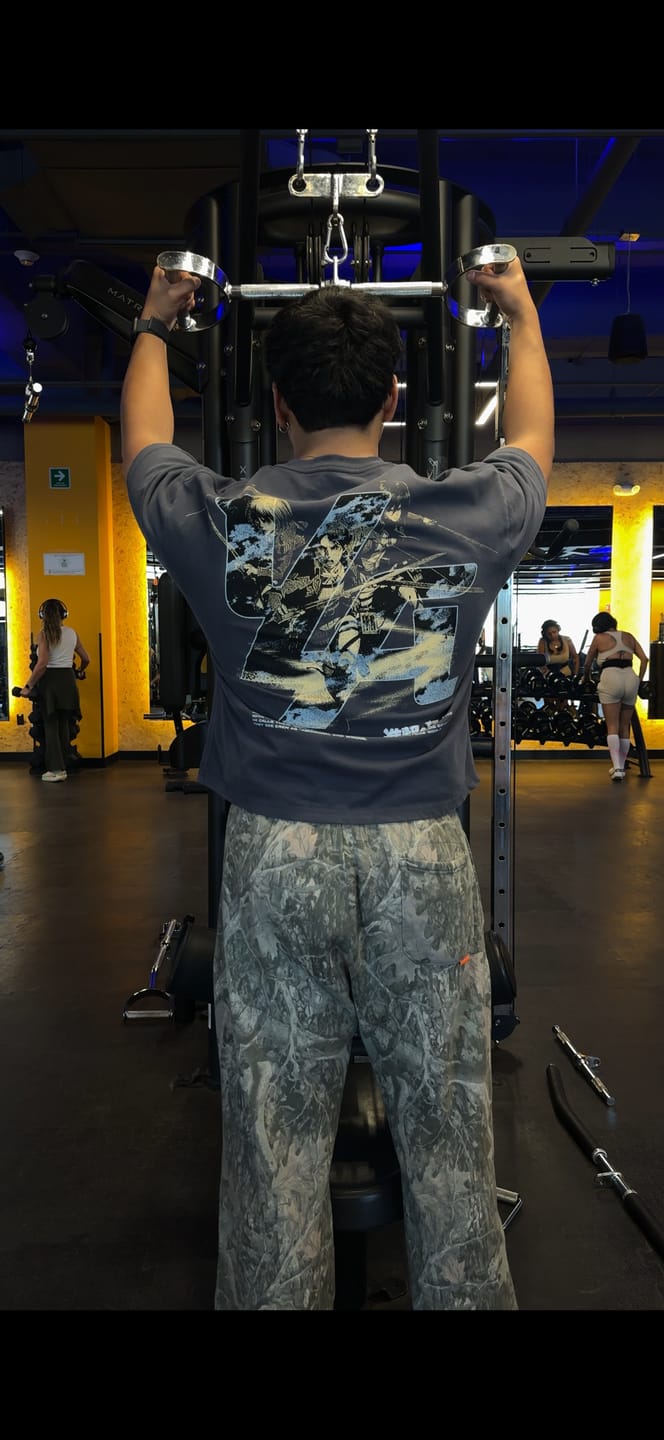 Customer photo review of 4186 - AOT©  x YLA Cropped Tees