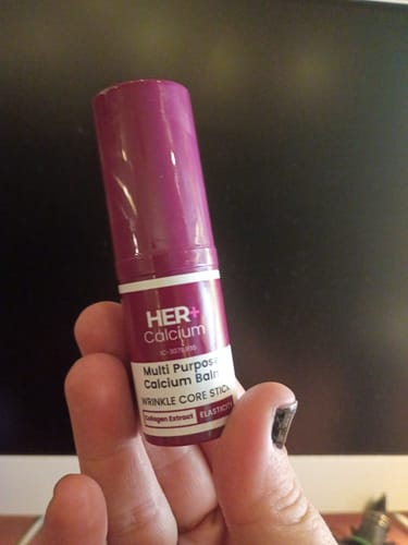 Customer photo review of Transform Wrinkles, Fine Lines, And Tired Creases Naturally