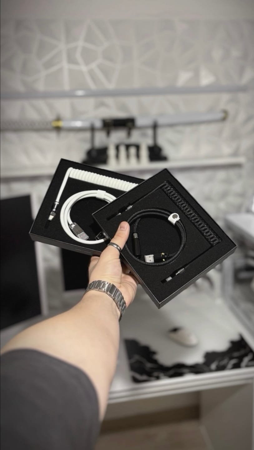 Customer photo review of Wraith Çift Yönlü Coiled Kablo