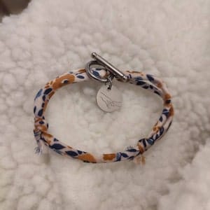 Customer photo review of Bracelet liberty fermoir en T personnalisé médaille gravée