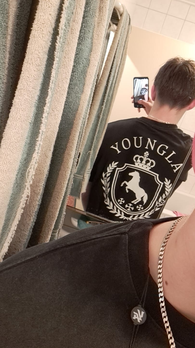 Customer photo review of 4268 - Old Money Tees