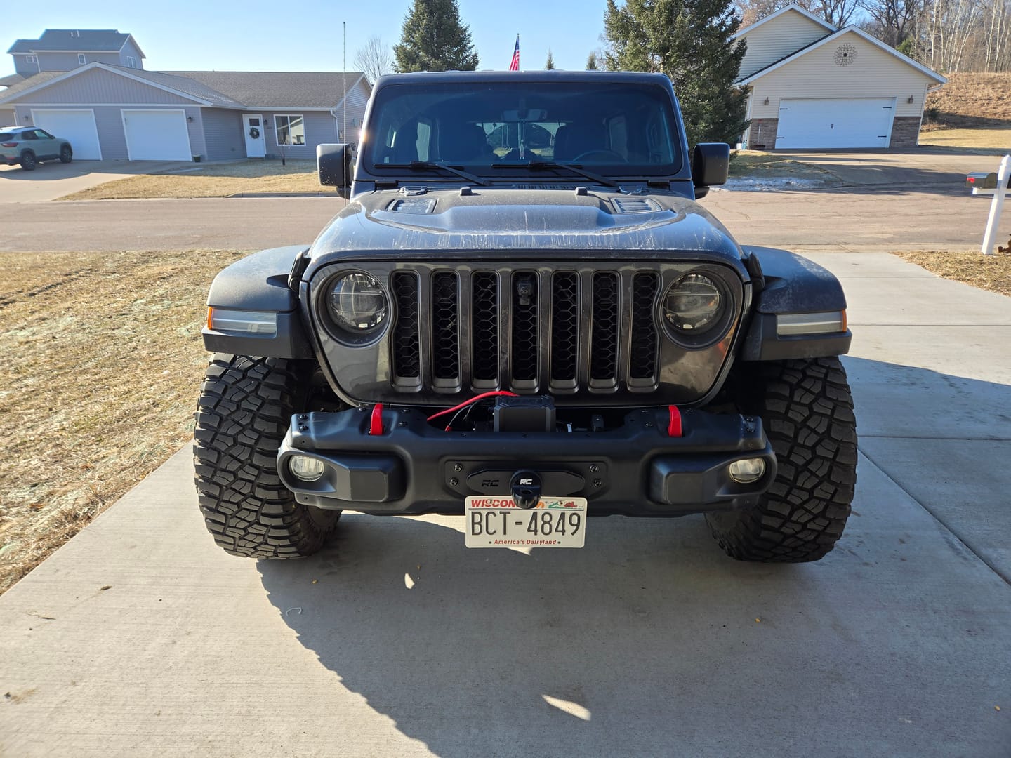 Customer photo review of OPENROAD 13,500lbs electric winch with Synthetic Rope - Panther Series 3S