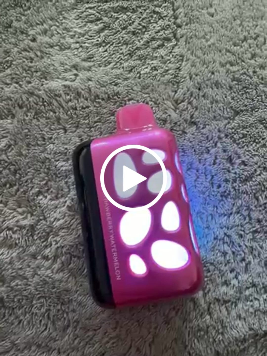Customer video review of Vozol Rave 40.000