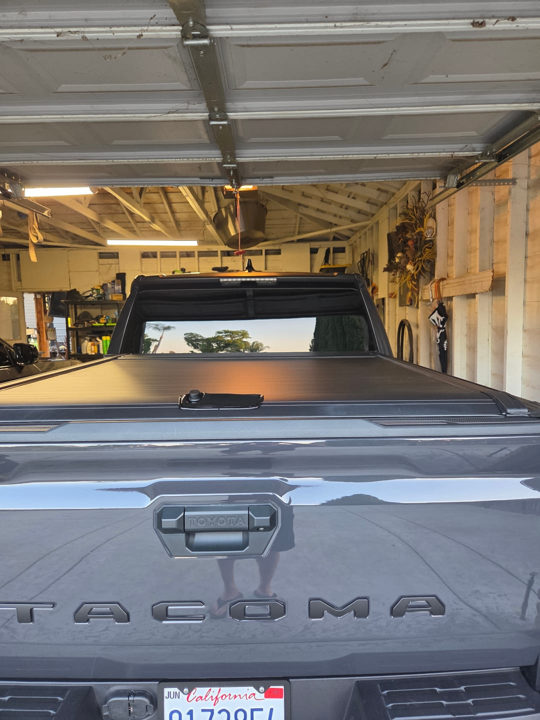 Customer photo review of OPENROAD Aluminum Retractable Tonneau Cover