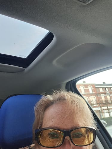 Customer photo review of NoctiOptic™ - Dites adieu aux phares agressifs