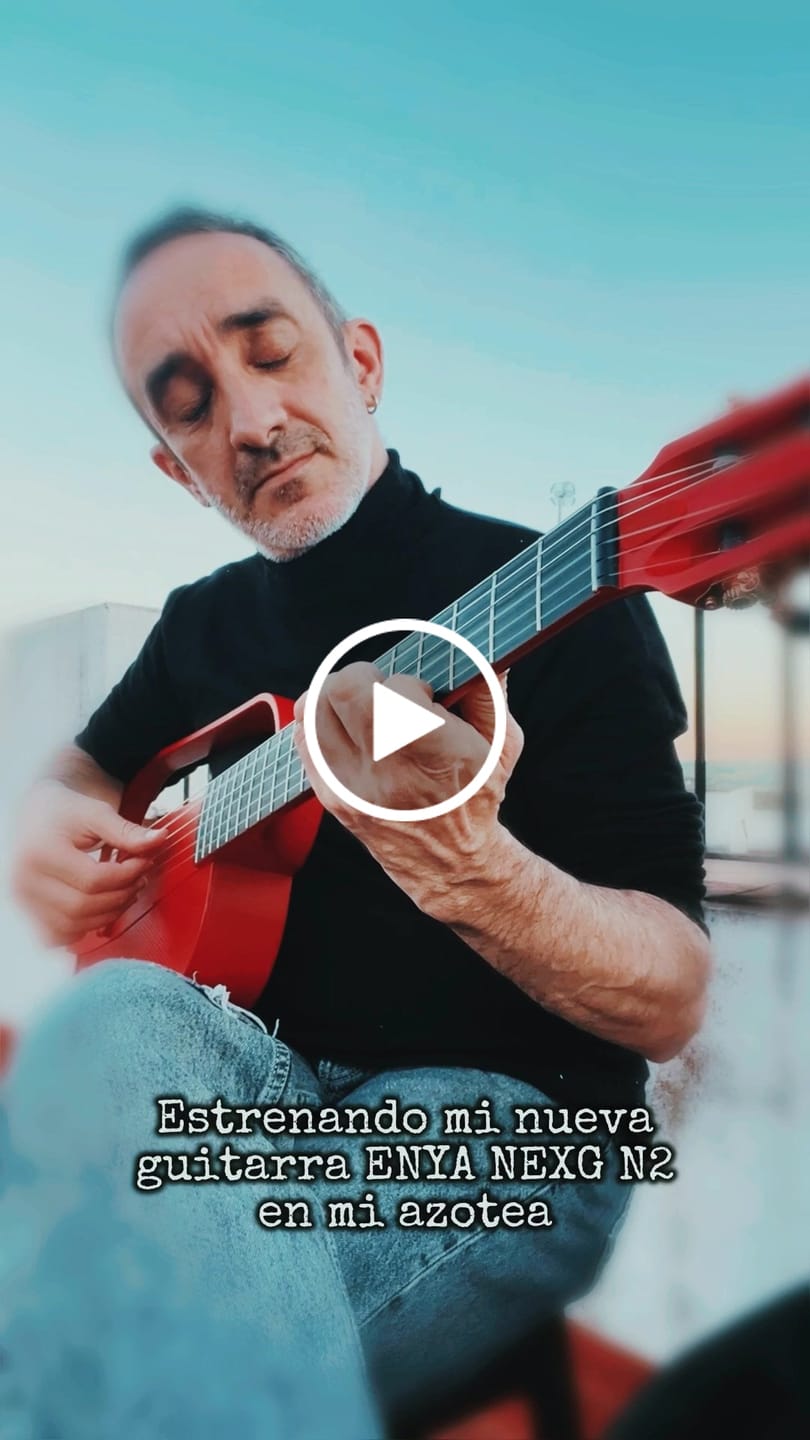 Customer video review of NEXG 2N (Classical Guitar)