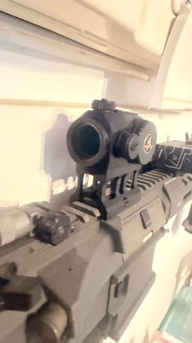 Customer photo review of Vector Optics Scrapper 1x22 Red Dot Sight