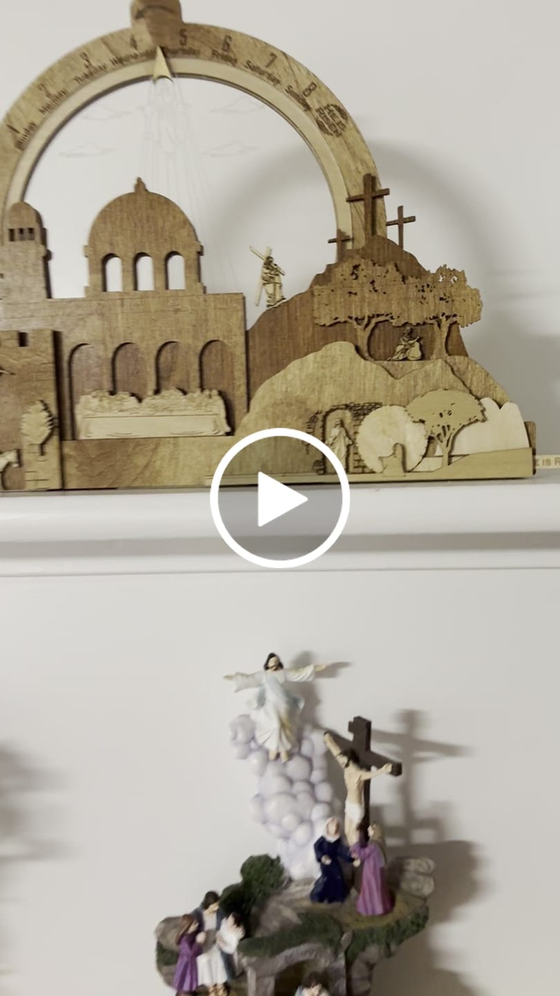 Customer video review of Easter Creche Countdown | Light-Up + Music Display