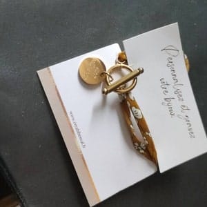 Customer photo review of Bracelet liberty fermoir en T personnalisé médaille gravée