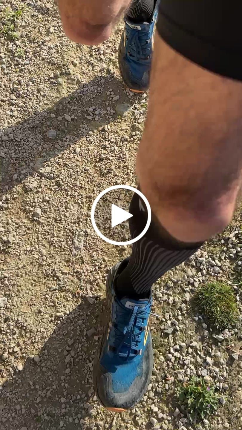 Customer video review of Chaussettes de compression Flytex V2